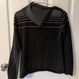 Y2K Asymmetrical Cotton Striped Button Detail Sweater‎ from Willow Bay Size M